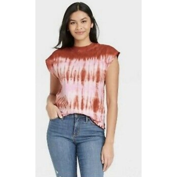 Universal Thread Woman's Tie-Dye Cap Sleeve Muscle Tee - Picture 1 of 11